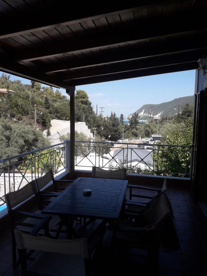 Agios Nikitas Dolphins Apartment Luaran gambar