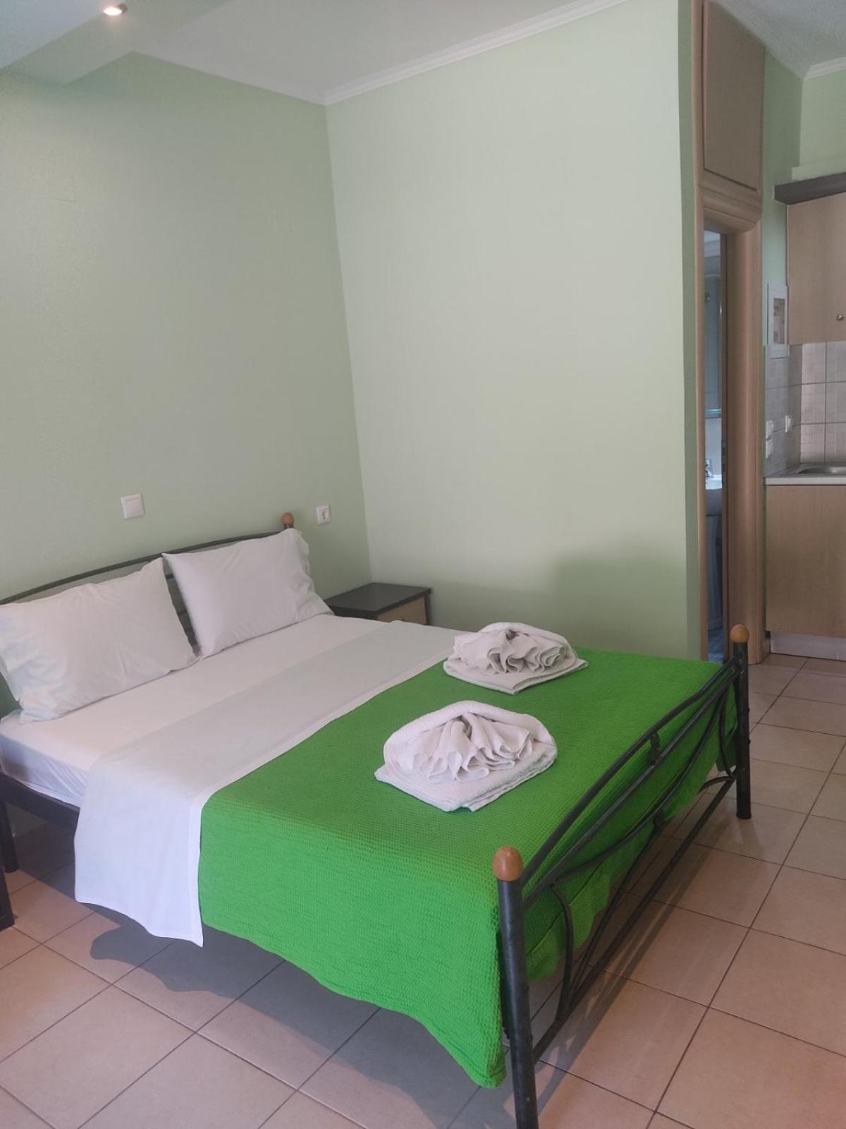 Agios Nikitas Dolphins Apartment Luaran gambar